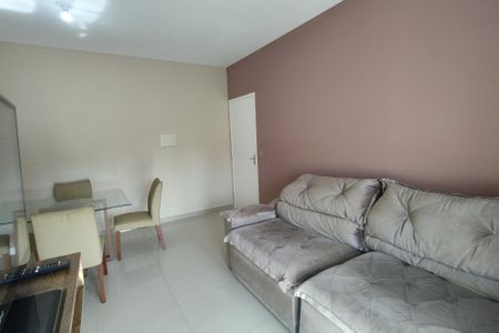 Sala de apartamento para alugar com 3 quartos, 110m² em Canto do Forte, Praia Grande