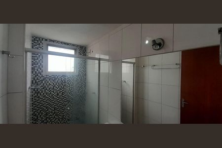 Banheiro de apartamento para alugar com 2 quartos, 75m² em Praça Seca, Rio de Janeiro