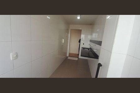 Cozinha de apartamento para alugar com 2 quartos, 75m² em Praça Seca, Rio de Janeiro