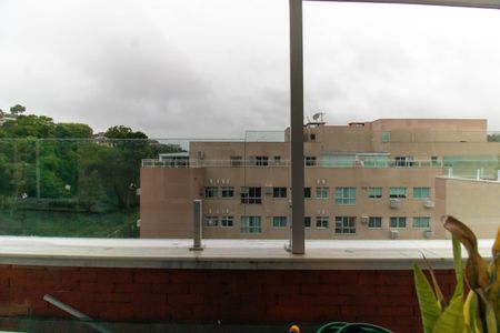 Apartamento à venda com 67m², 2 quartos e 2 vagasVista da Suíte 1