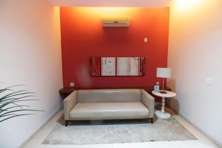 Apartamento à venda com 67m², 2 quartos e 2 vagasEntrada