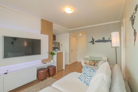 Sala de apartamento para alugar com 1 quarto, 40m² em Igara, Canoas