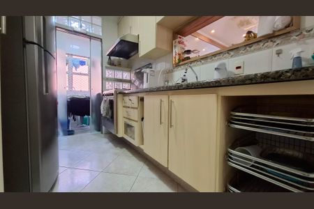 Casa à venda com 79m², 3 quartos e 2 vagasCozinha