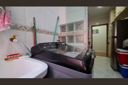 Casa à venda com 79m², 3 quartos e 2 vagasÁrea de Serviço