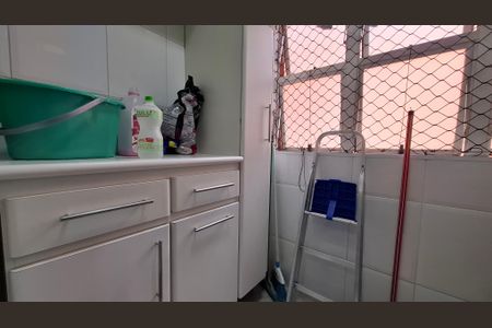 Casa à venda com 79m², 3 quartos e 2 vagasÁrea de Serviço