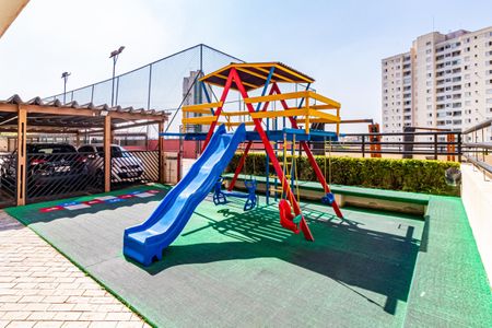 Apartamento para alugar com 70m², 2 quartos e 2 vagasÁrea comum - Playground