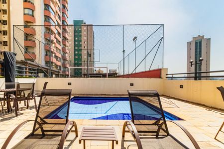 Apartamento para alugar com 70m², 2 quartos e 2 vagasÁrea comum - Piscina