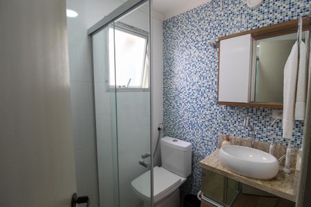 Apartamento para alugar com 70m², 2 quartos e 2 vagasBanheiro do Quarto 2