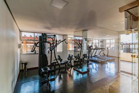 Apartamento para alugar com 70m², 2 quartos e 2 vagasÁrea comum - Academia