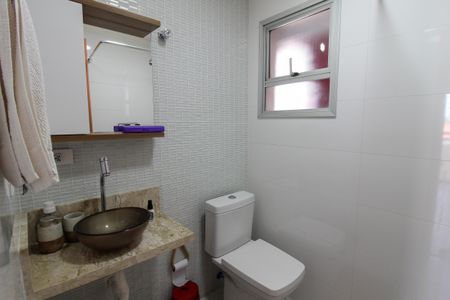 Apartamento para alugar com 70m², 2 quartos e 2 vagasBanheiro