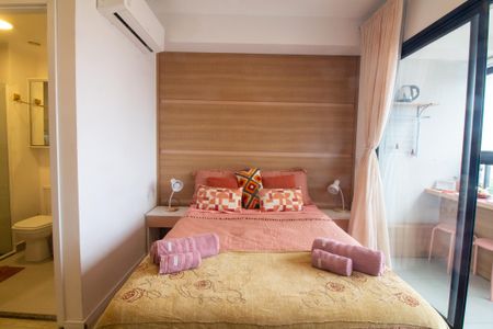 Sala / Quarto - Studio de kitnet/studio para alugar com 1 quarto, 23m² em Santo Amaro, São Paulo