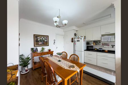 Apartamento à venda com 71m², 2 quartos e 1 vagaFoto 04