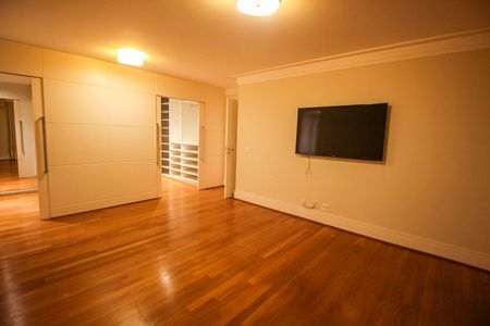 Apartamento à venda com 317m², 4 quartos e 4 vagasSuíte 4