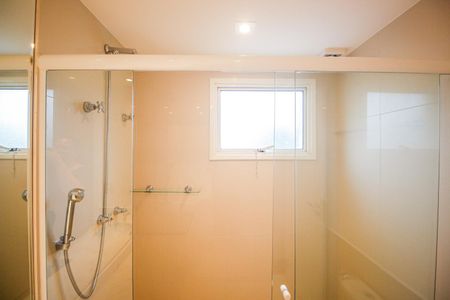 Apartamento à venda com 317m², 4 quartos e 4 vagasBanheiro da Suíte 3