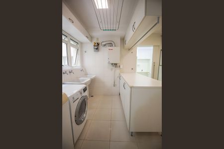 Apartamento à venda com 317m², 4 quartos e 4 vagasÁrea de Serviço