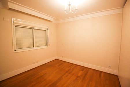 Apartamento à venda com 317m², 4 quartos e 4 vagasSuíte 3