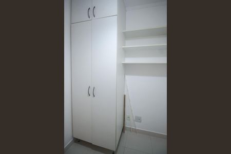 Apartamento à venda com 317m², 4 quartos e 4 vagasQuarto de Serviço