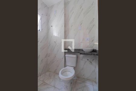 Banheiro de apartamento à venda com 1 quarto, 32m² em Vila Ré, São Paulo