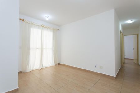 Sala de apartamento para alugar com 2 quartos, 52m² em Cidade Líder, São Paulo