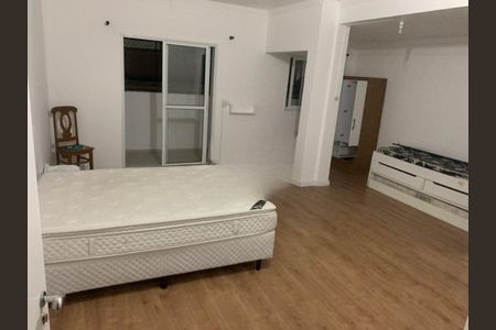 Casa para alugar com 4 quartos, 300m² em Perdizes, São Paulo