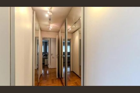 Apartamento à venda com 303m², 3 quartos e 4 vagasFoto 20