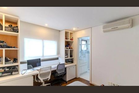 Apartamento à venda com 303m², 3 quartos e 4 vagasFoto 36