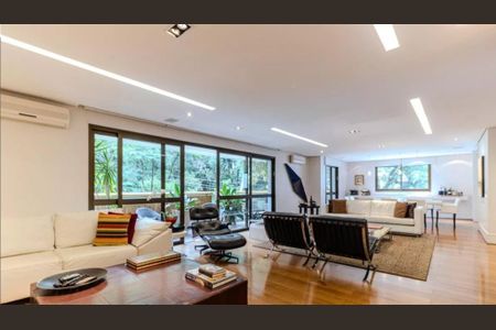 Apartamento à venda com 303m², 3 quartos e 4 vagasFoto 10