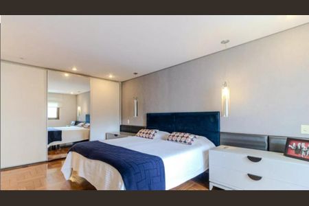 Apartamento à venda com 303m², 3 quartos e 4 vagasFoto 30