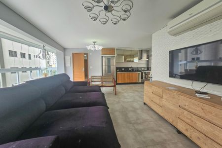 Apartamento para alugar com 3 quartos, 170m² em Tombo, Guarujá
