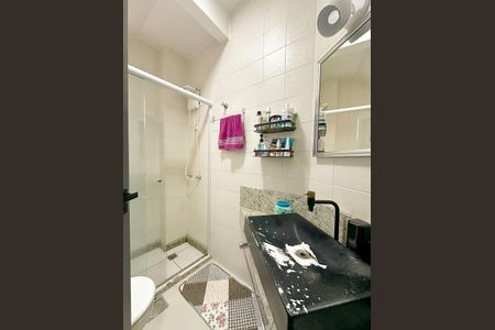 Casa de condomínio para alugar com 112m², 3 quartos e 2 vagasBanheiro