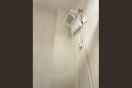 Casa de condomínio para alugar com 112m², 3 quartos e 2 vagasBanheiro