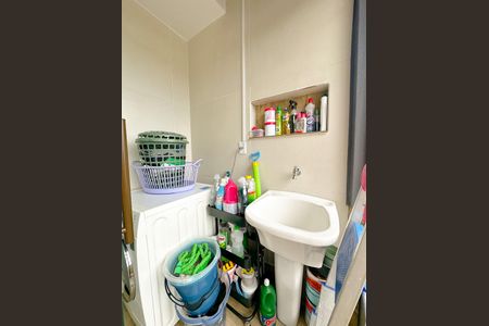 Casa de condomínio para alugar com 112m², 3 quartos e 2 vagasLavanderia