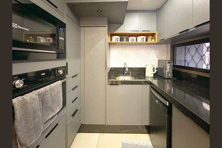 Casa de condomínio para alugar com 112m², 3 quartos e 2 vagasCozinha