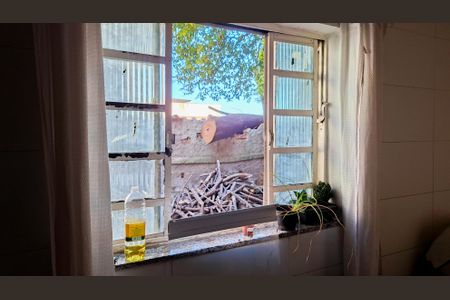 Casa para alugar com 2 quartos, 180m² em Pompéia, Belo Horizonte