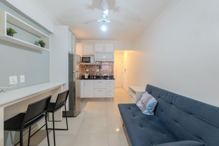 Sala de kitnet/studio para alugar com 1 quarto, 20m² em Consolação, São Paulo