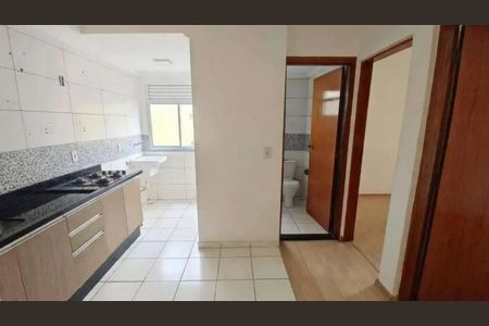 Apartamento para alugar com 2 quartos, 42m² em Parque Uirapuru, Guarulhos