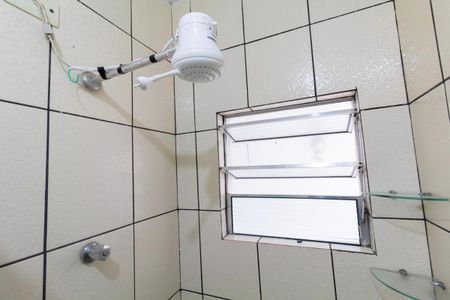 Casa para alugar com 47m², 2 quartos e sem vagaBanheiro