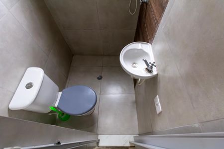 Studio para alugar com 26m², 1 quarto e sem vaga Studio para alugar com 26m², 1 quarto e sem vagaBanheiro