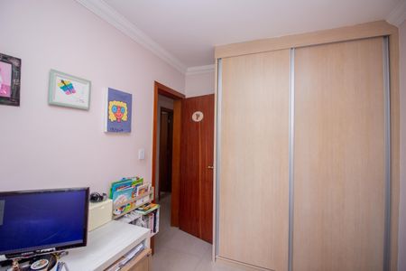 Apartamento à venda com 70m², 3 quartos e 1 vagaQuarto 1