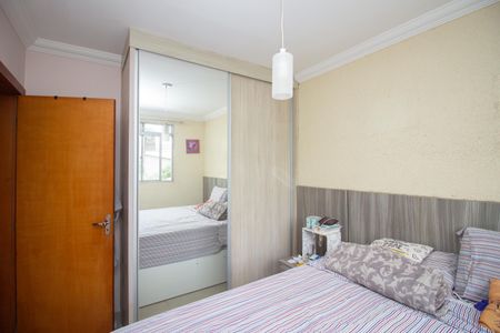 Quarto Suíte de apartamento à venda com 3 quartos, 70m² em Parque Turistas, Contagem