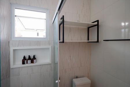 Casa à venda com 119m², 3 quartos e 2 vagasBanheiro da Suíte