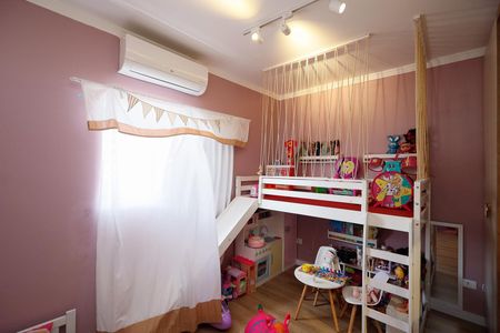 Casa à venda com 119m², 3 quartos e 2 vagasQuarto 1