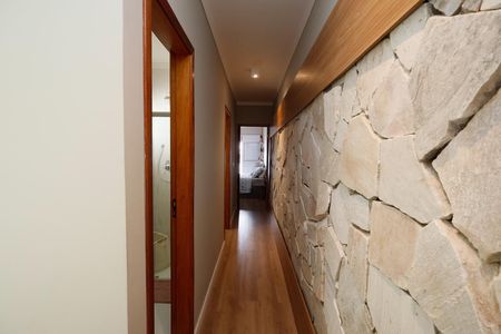 Corredor de casa à venda com 3 quartos, 119m² em Vila Medeiros, São Paulo