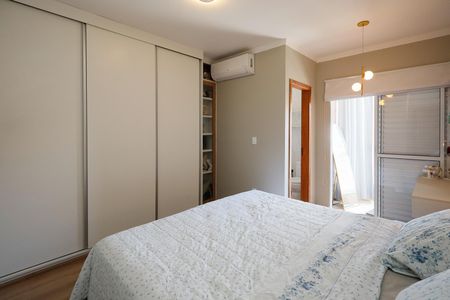 Casa à venda com 119m², 3 quartos e 2 vagasSuíte 