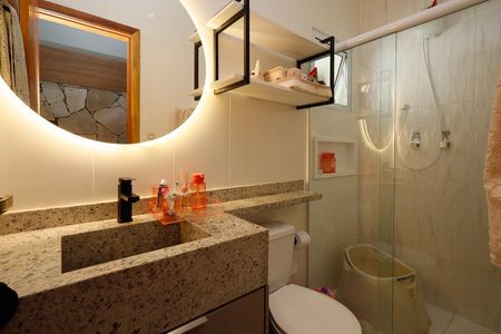 Casa à venda com 119m², 3 quartos e 2 vagasBanheiro 2 