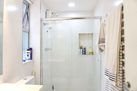 Apartamento à venda com 318m², 3 quartos e 3 vagas Apartamento à venda com 318m², 3 quartos e 3 vagasBanheiro da Suíte