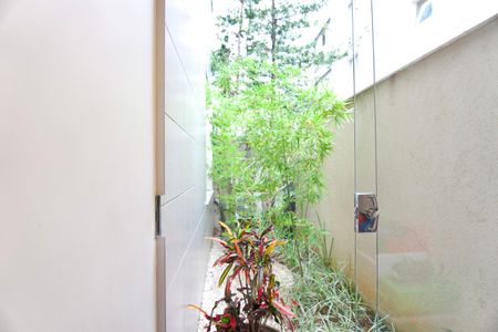 Apartamento à venda com 318m², 3 quartos e 3 vagas Apartamento à venda com 318m², 3 quartos e 3 vagasQuintal