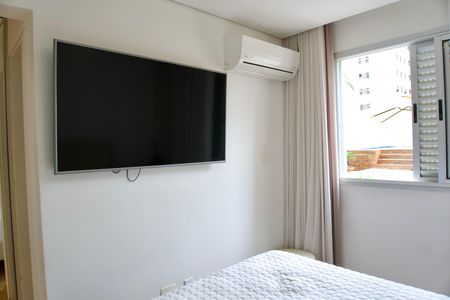 Apartamento à venda com 318m², 3 quartos e 3 vagas Apartamento à venda com 318m², 3 quartos e 3 vagasSuíte (Quarto 3)