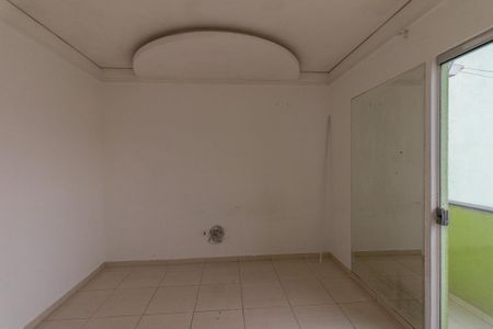 Casa para alugar com 76m², 2 quartos e 2 vagasQuarto 1