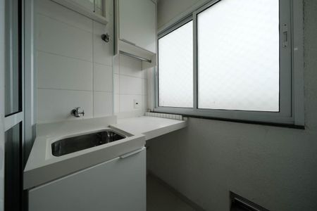 Sala/Cozinha de apartamento para alugar com 2 quartos, 47m² em Cangaiba, São Paulo